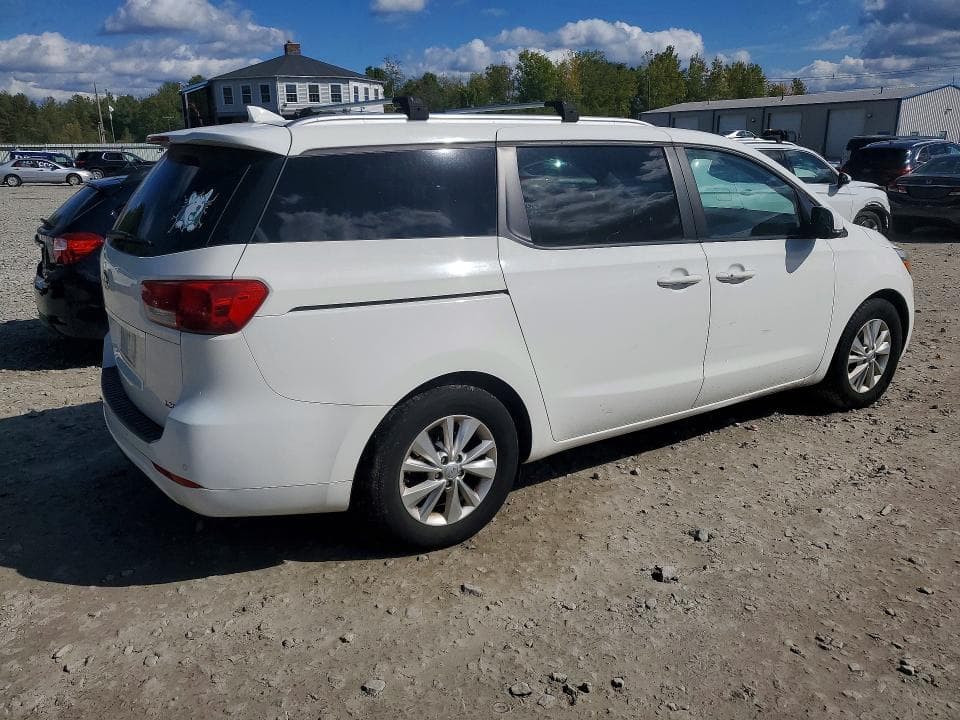 2017 KIA SEDONA LX 3
