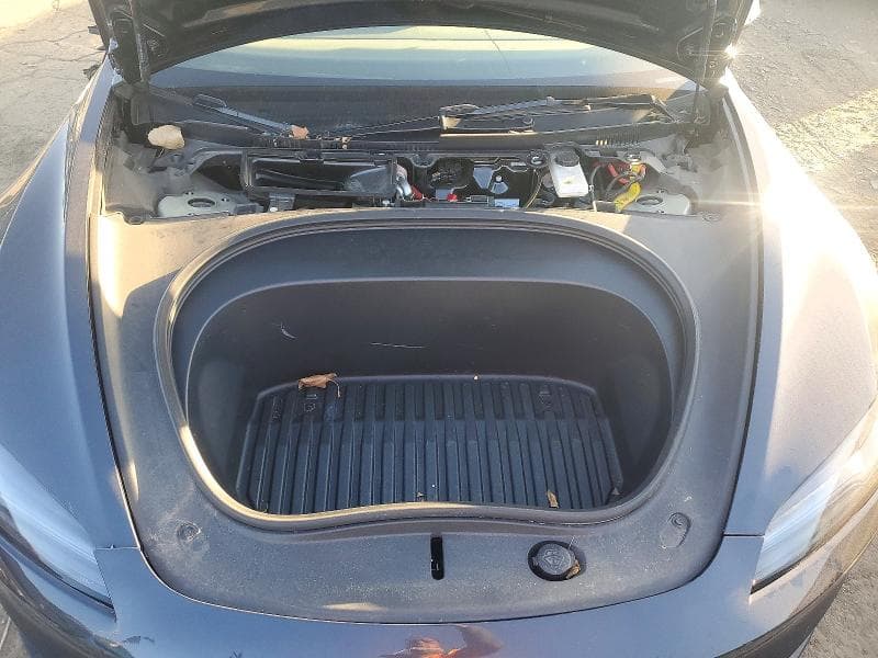 2025 TESLA MODEL 3 11