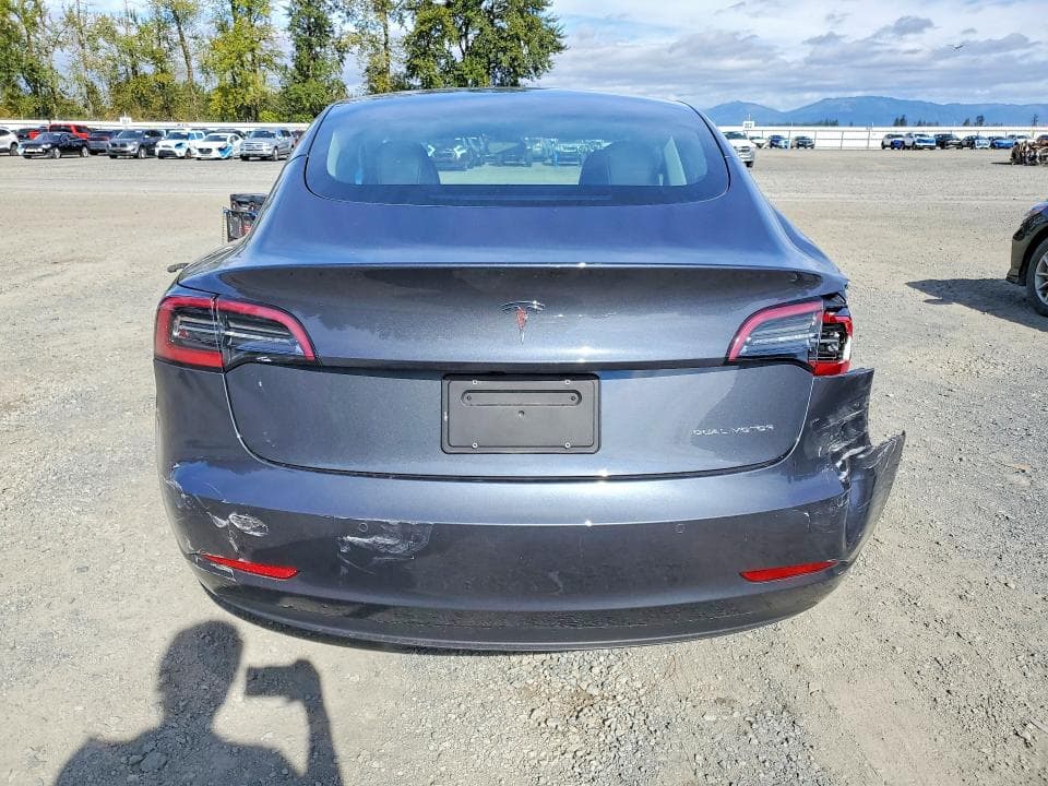 2021 TESLA MODEL 3 6