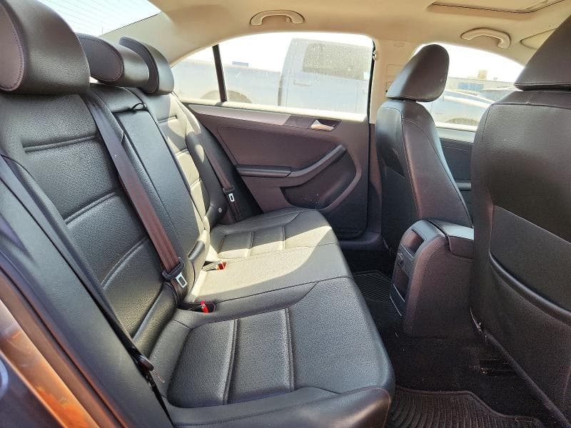 2017 VOLKSWAGEN JETTA SE 10