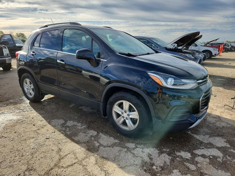 2019 CHEVROLET TRAX 1LT 4