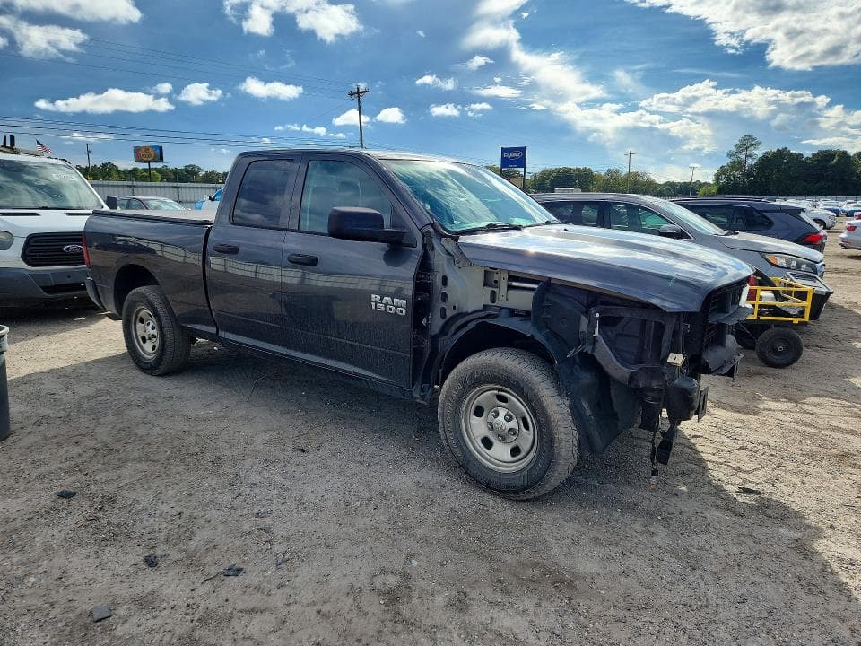 2017 RAM 1500 ST 4