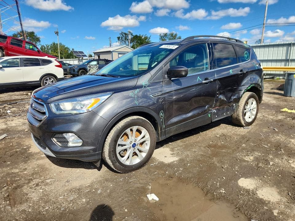 2017 FORD ESCAPE SE - 1