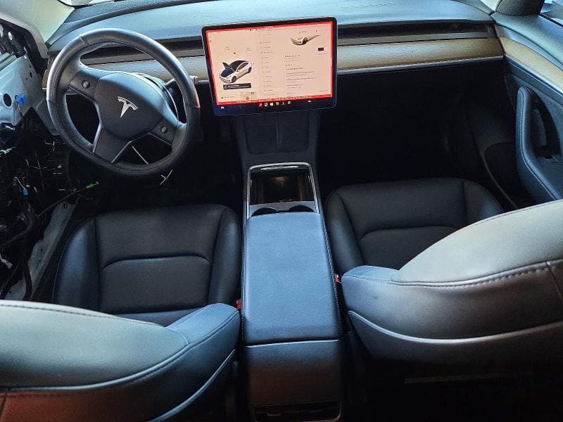 2021 TESLA MODEL 3 8