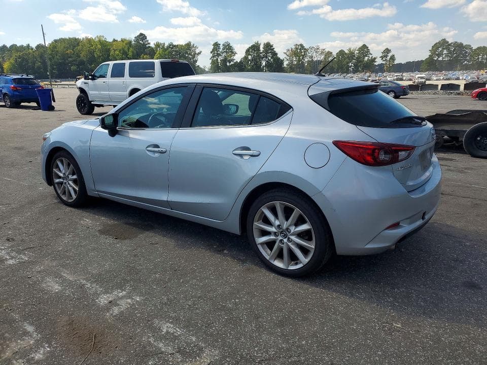 2017 MAZDA 3 TOURING 2
