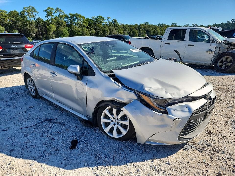 2026 TOYOTA COROLLA LE 4