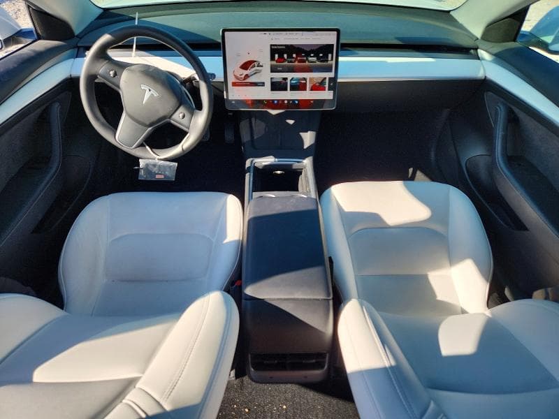 2023 TESLA MODEL 3 8