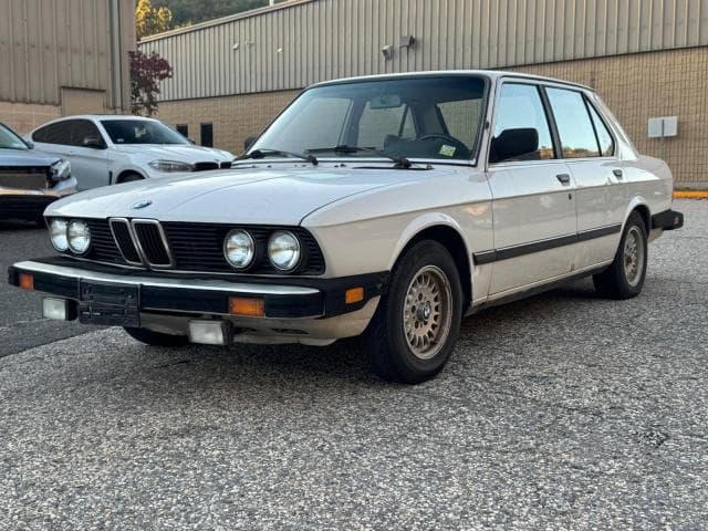 1983 BMW 528 E AUTOMATIC 2