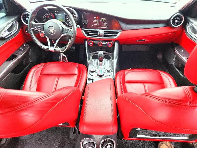 2017 ALFA ROMEO GIULIA 8