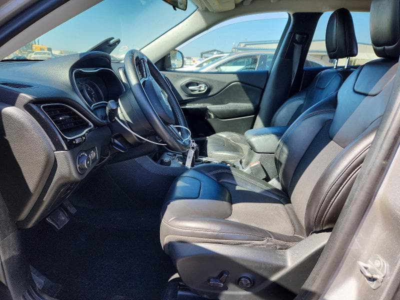 2019 JEEP CHEROKEE LATITUDE PLUS 7