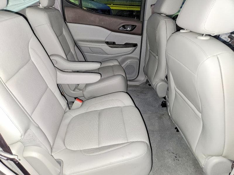 2017 GMC ACADIA SLT-1 11