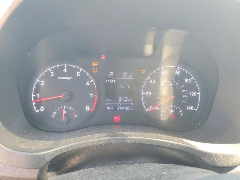 2019 HYUNDAI ACCENT SE 9