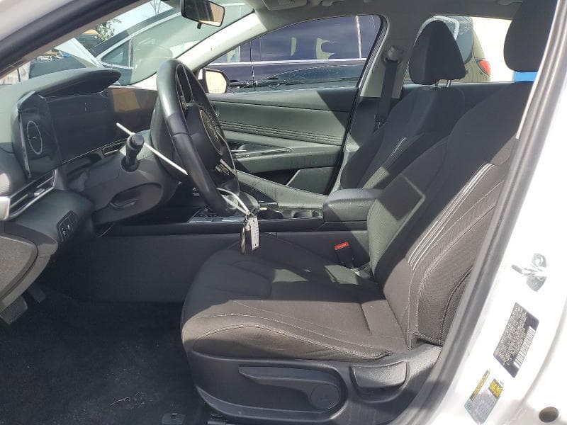 2025 HYUNDAI ELANTRA SEL 7
