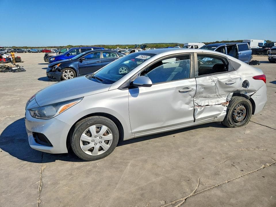 2019 HYUNDAI ACCENT SE - 1