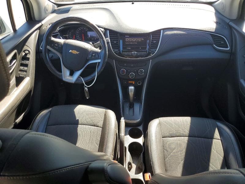 2020 CHEVROLET TRAX 1LT 8