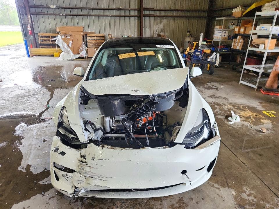 2022 TESLA MODEL 3 5