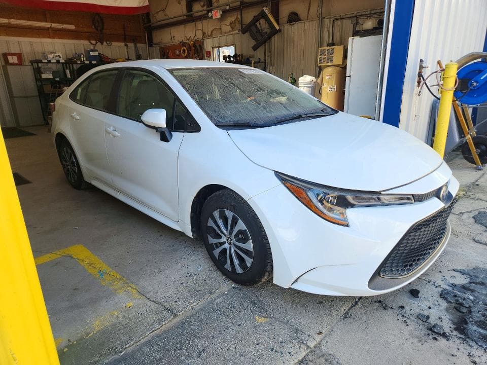 2022 TOYOTA COROLLA LE 4