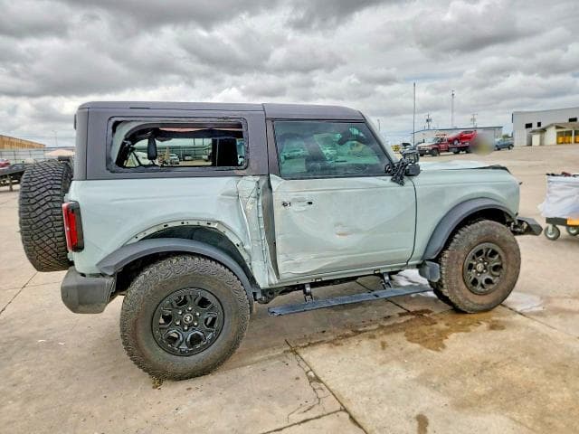 2023 FORD BRONCO BASE 3