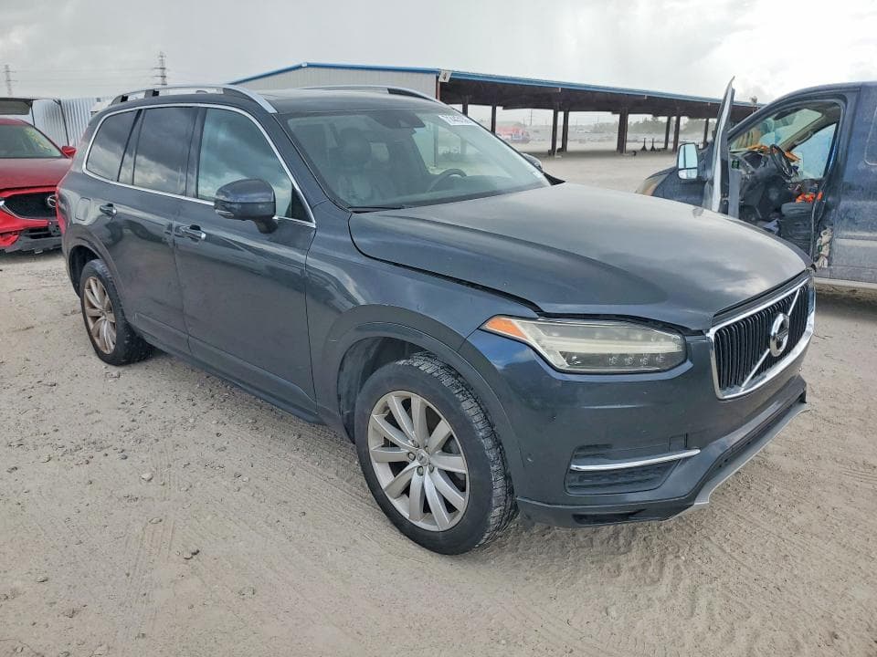 2017 VOLVO XC90 T6 4