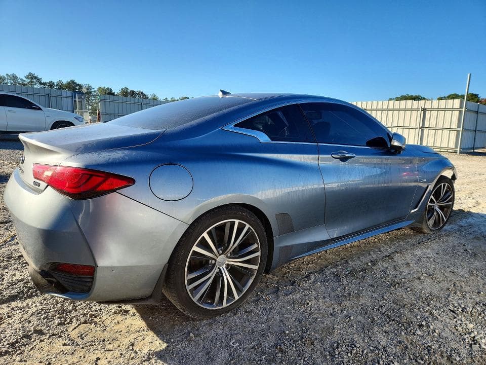 2017 INFINITI Q60 2.0T PREMIUM 3