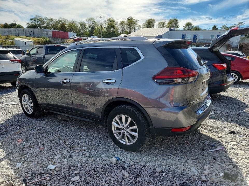2018 NISSAN ROGUE SV 2