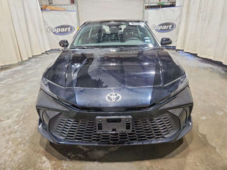 2026 TOYOTA CAMRY SE 5
