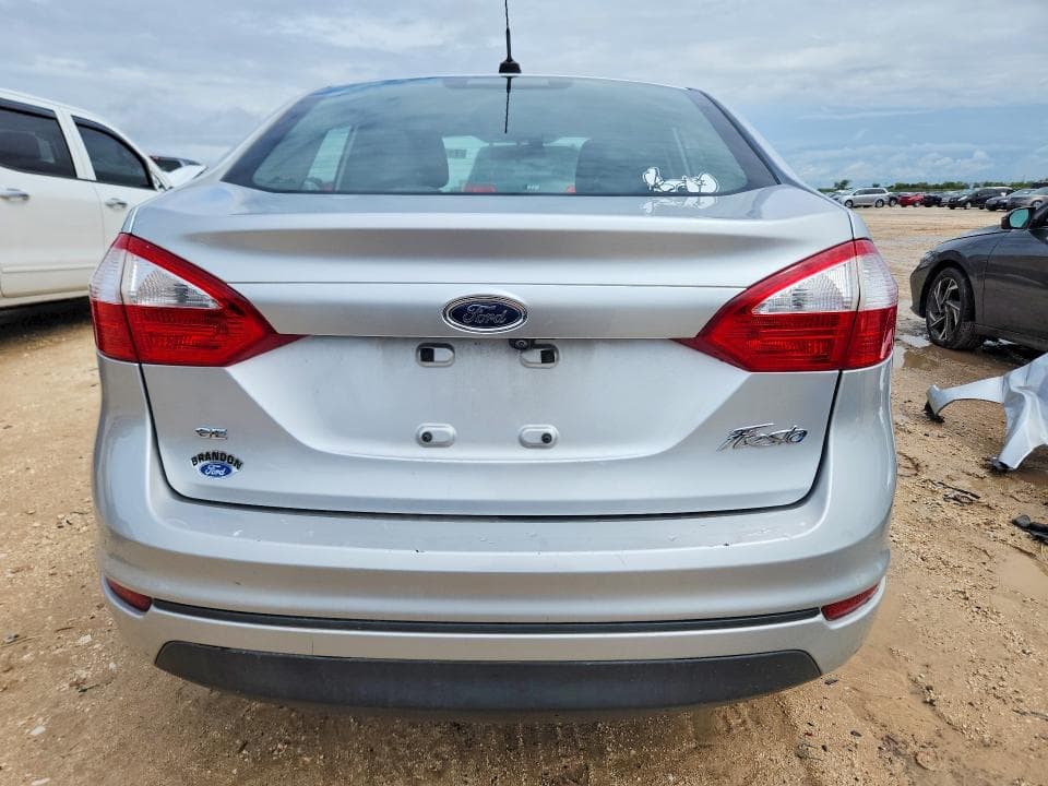 2019 FORD FIESTA SE 6