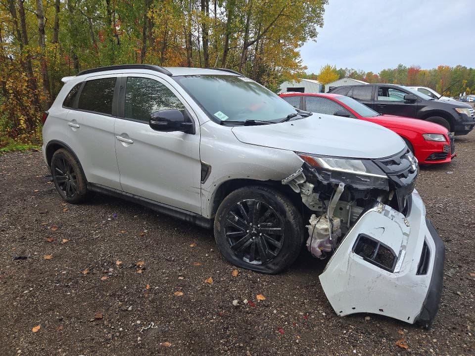 2023 MITSUBISHI RVR SE 4