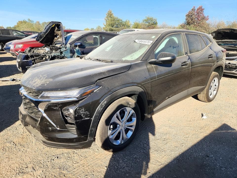 2025 CHEVROLET TRAX LS - 1