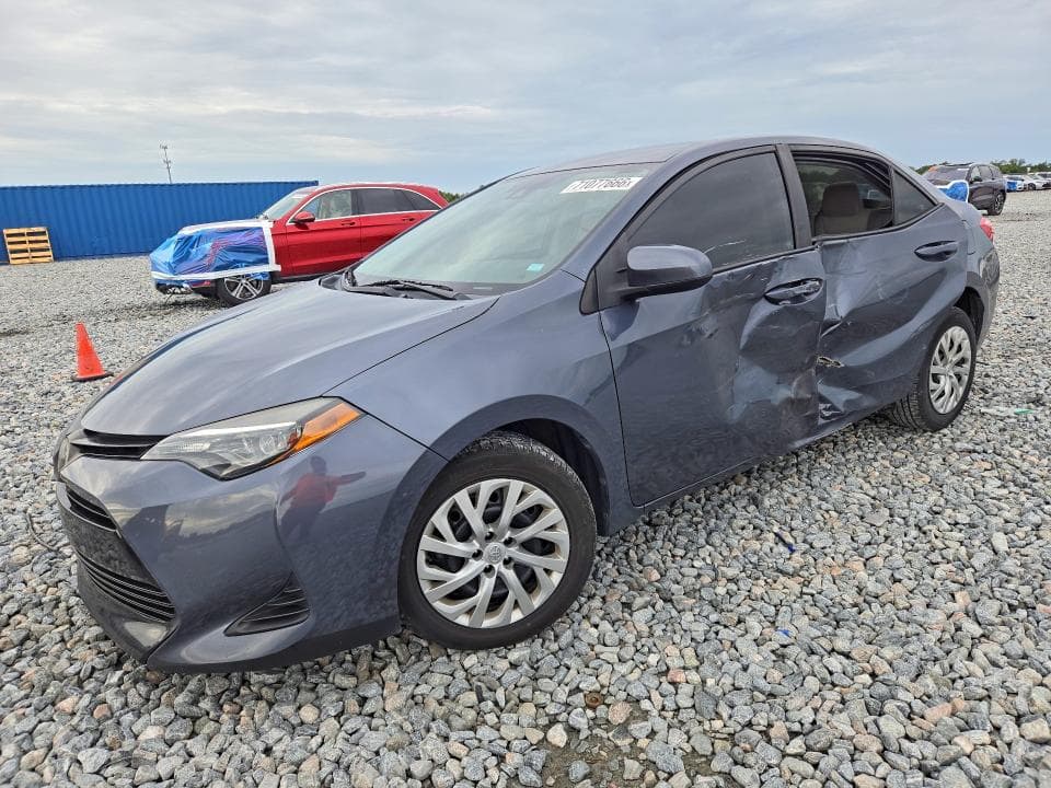 2019 TOYOTA COROLLA LE - 1