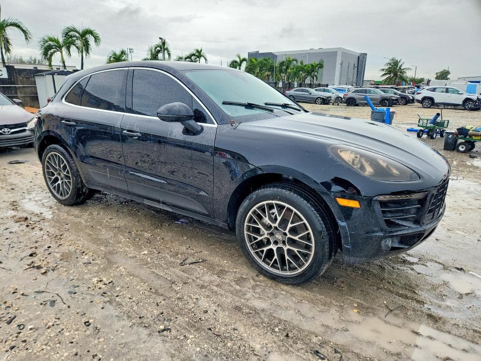 2017 PORSCHE MACAN S 4