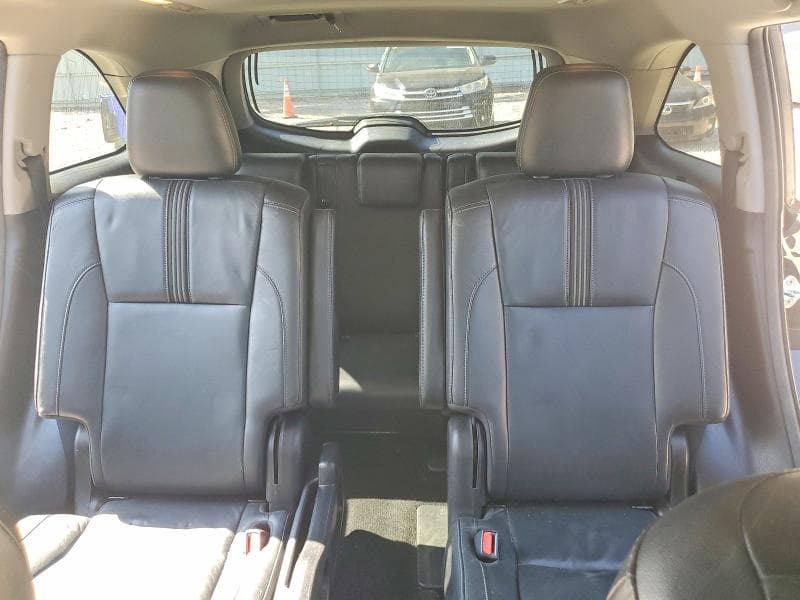 2017 TOYOTA HIGHLANDER SE 10