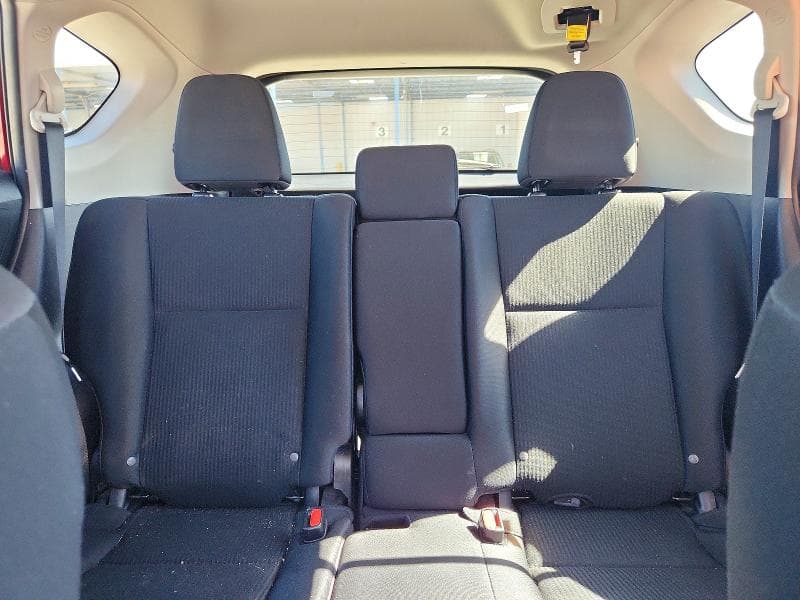 2018 TOYOTA RAV4 LE 10