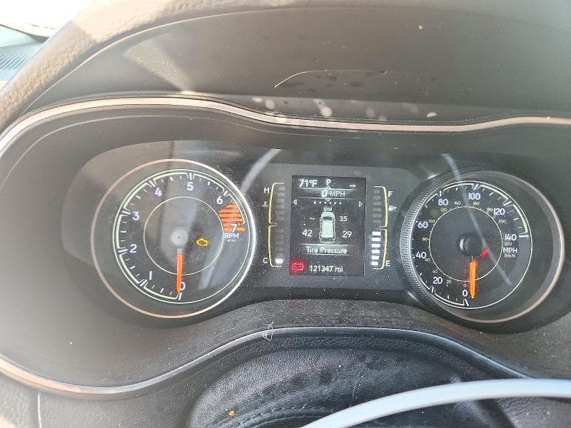 2020 JEEP CHEROKEE LATITUDE 9