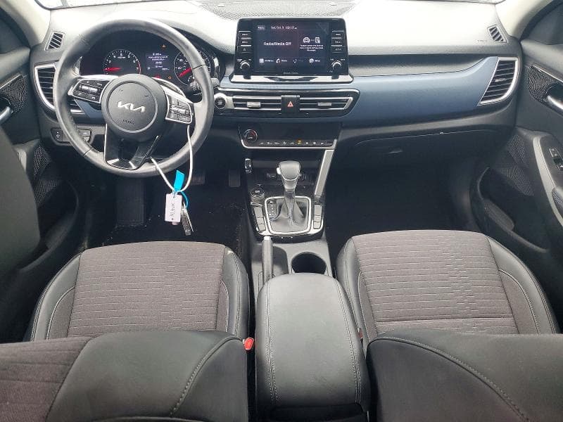 2023 KIA SELTOS S 8