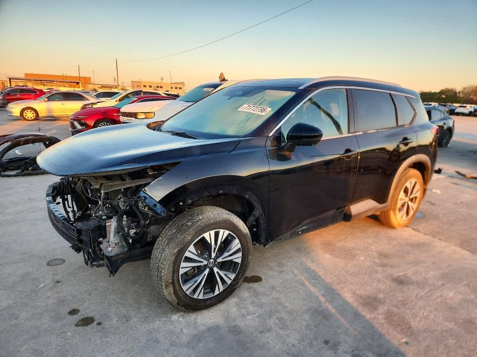 2021 NISSAN ROGUE SV