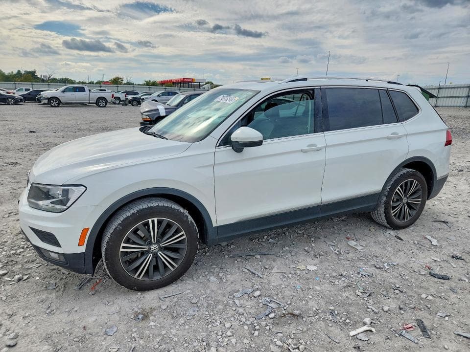 2019 VOLKSWAGEN TIGUAN SE