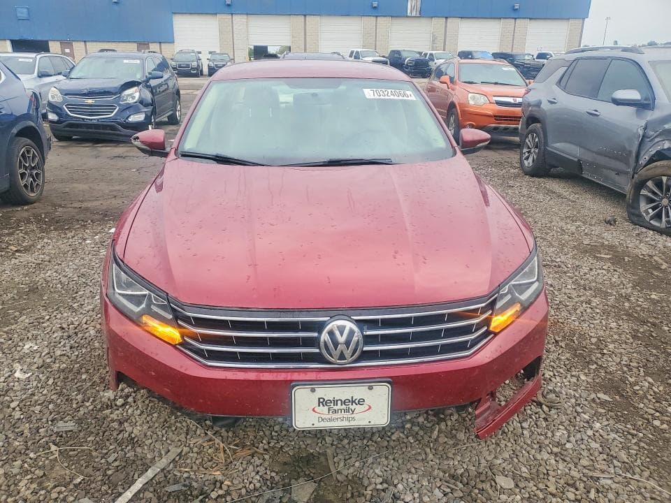 2017 VOLKSWAGEN PASSAT S 5