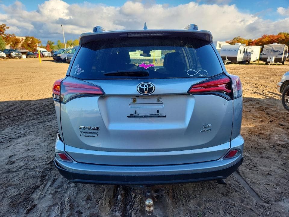 2017 TOYOTA RAV4 LE 6