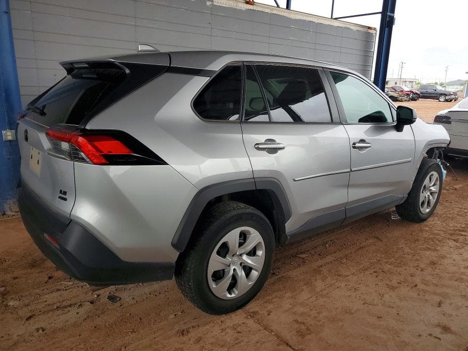 2022 TOYOTA RAV4 3