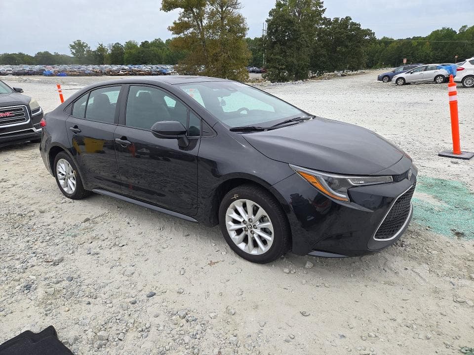 2022 TOYOTA COROLLA LE 4