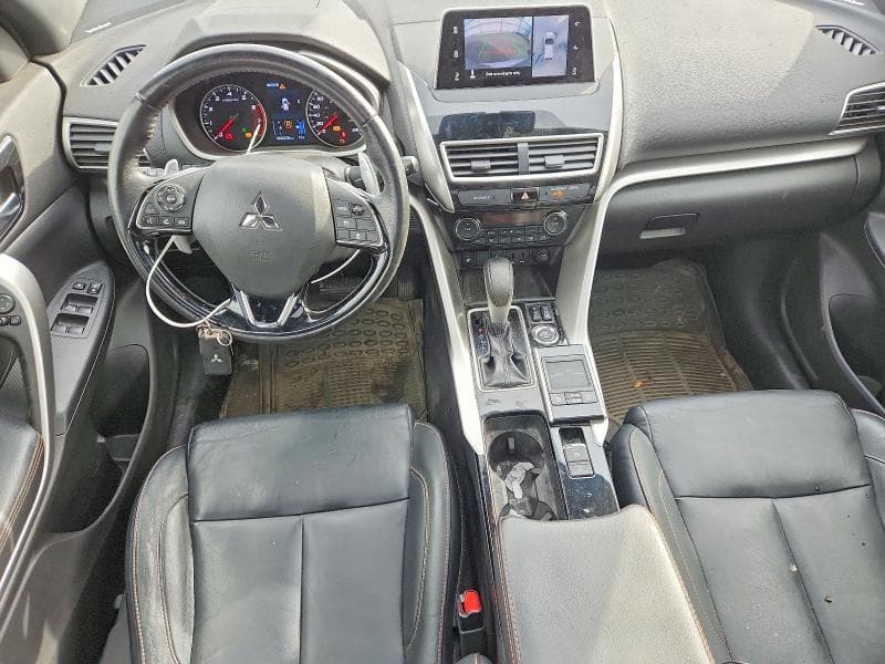 2020 MITSUBISHI ECLIPSE CROSS LE 8