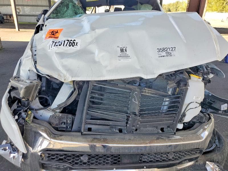 2026 RAM 1500 LARAMIE 11