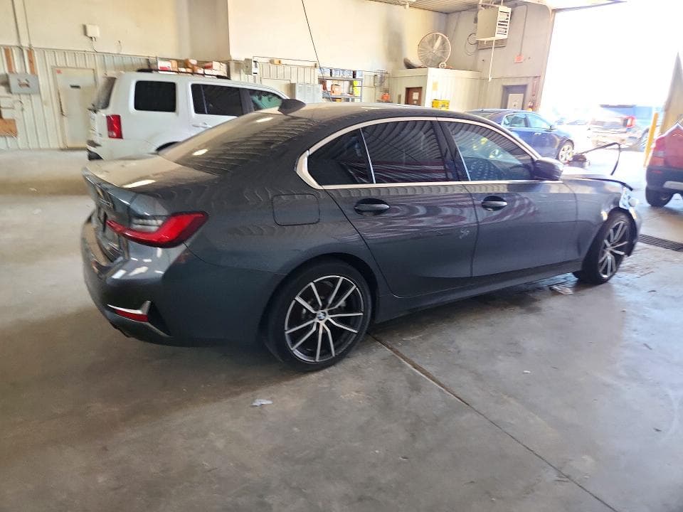 2020 BMW 330XI 3