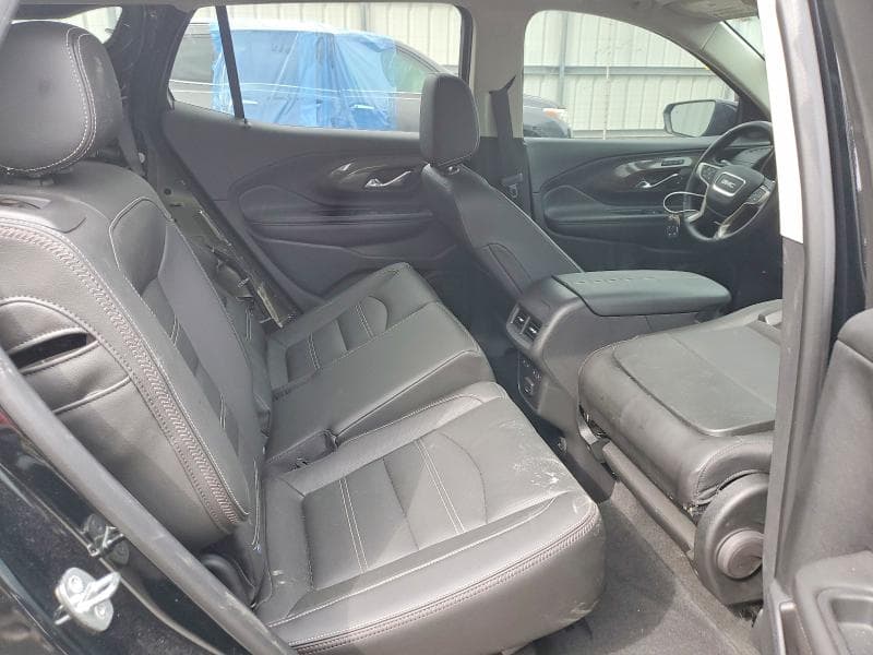 2023 GMC TERRAIN DENALI 11