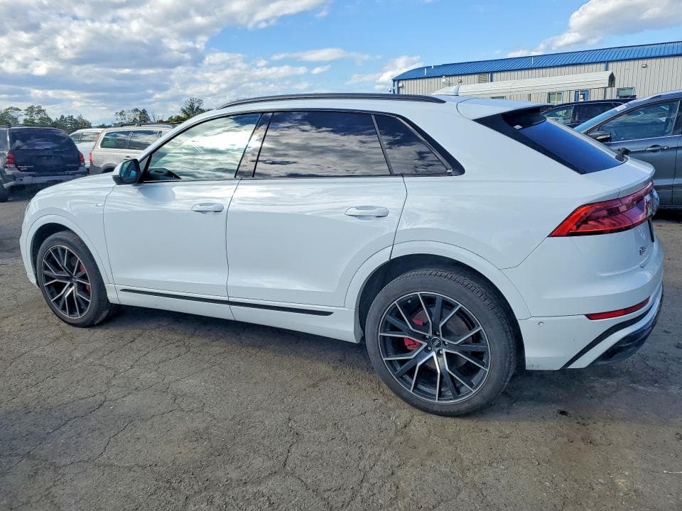 2020 AUDI Q8 PRESTIGE S-LINE 2