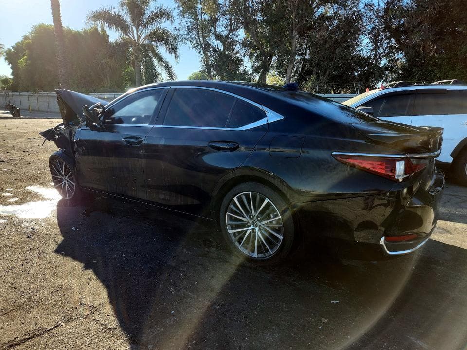 2023 LEXUS ES 300H BASE 2
