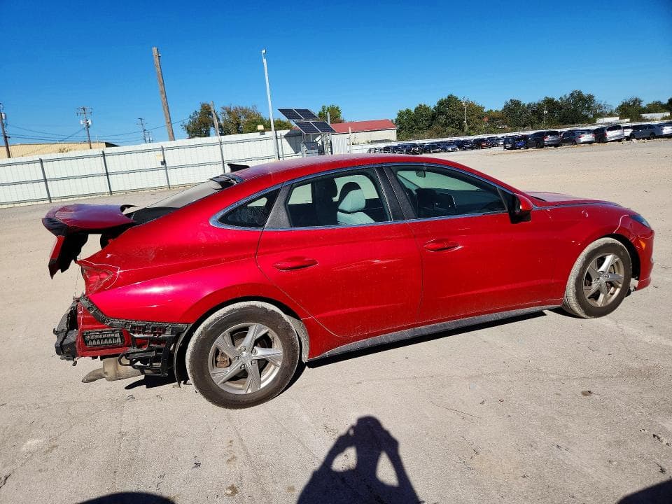2021 HYUNDAI SONATA SE 3