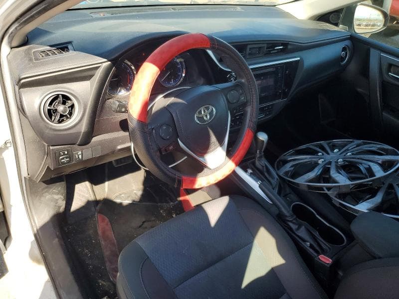 2019 TOYOTA COROLLA L 8