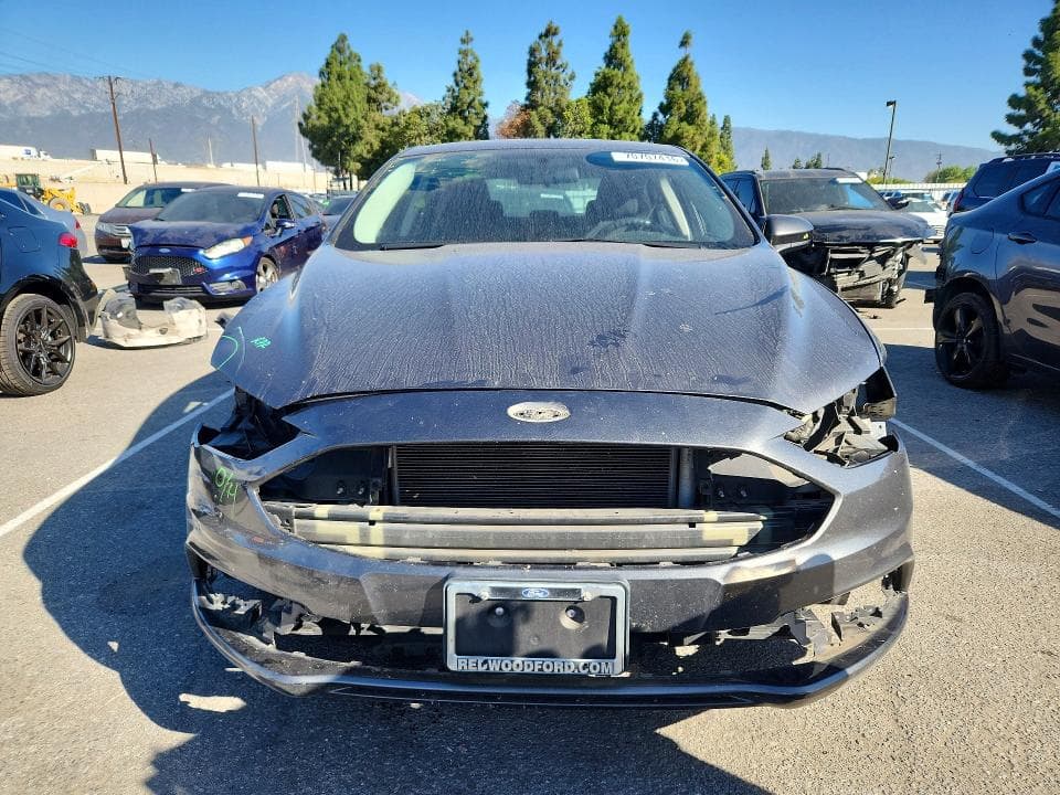 2017 FORD FUSION SE 5